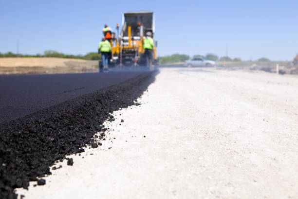 Best Driveway Paving Company  in Saginaw, TX